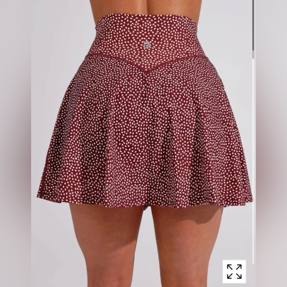 🖤🤍 Buff Bunny Nubre Skort Black Polka Bossy Print -Medium 🖤NEW, never worn🤍 - Picture 4 of 11